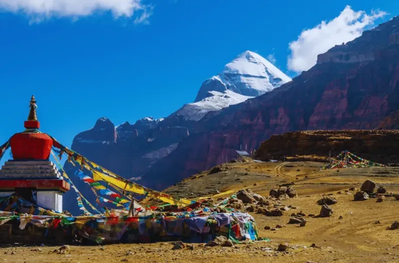 Kailash Mansarovar Yatra auf dem Landweg über Kyirong